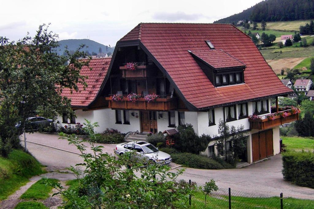 Martina Frey Ferienwohnungen Baiersbronn Exterior foto